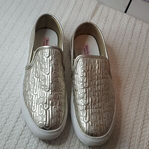 JUICY COUTURE RUBY SLIP ON SNEAKERS